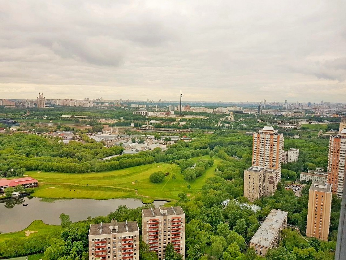 Дом на Мосфильмовской 287 кв.м. без отделки и с видом - Премиальная  недвижимость